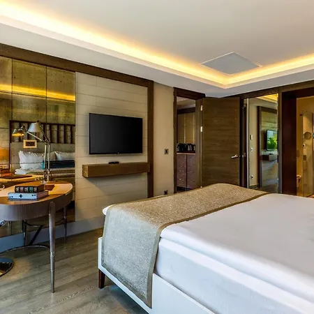 Sirene Luxury 5* Yalıkavak